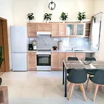 Alex Apartment, Cozy Place In Heraklion Center